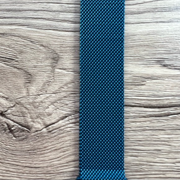 NEW BAND BLUE Milanese Stainless For Apple Watch - Picture 3 of 5